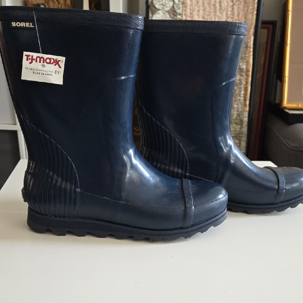 Sorel Dark Blue Waterproof Boots